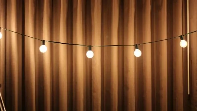 Кабмін зберіг пільгові тарифи на електрику під час опалювального сезону